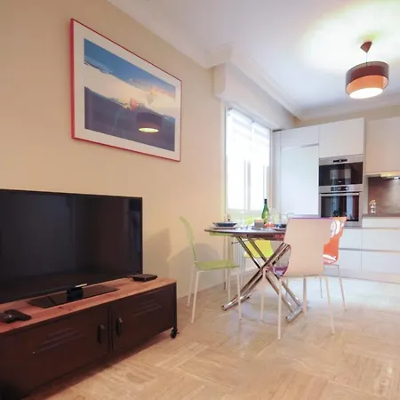 Annecy Lake - Le Saint Bernard - 2 Min Walk From The Lake Exterior photo